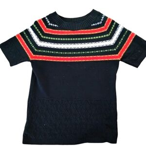 Vintage Crew Neck Sweater - Black, Red, Green, White